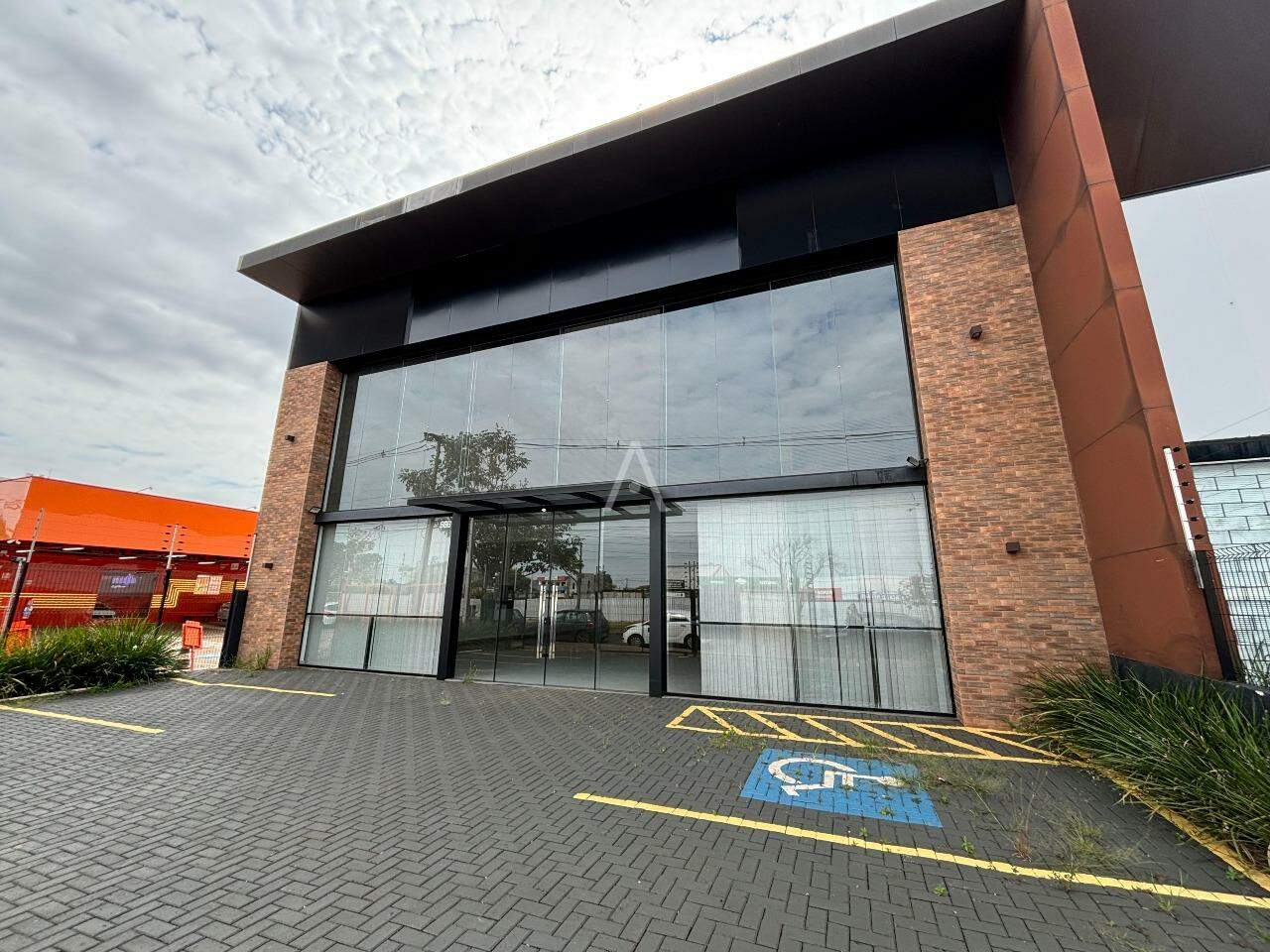 Sala Comercial para para aluguel no Bairro CENTRO em CASCAVEL: 