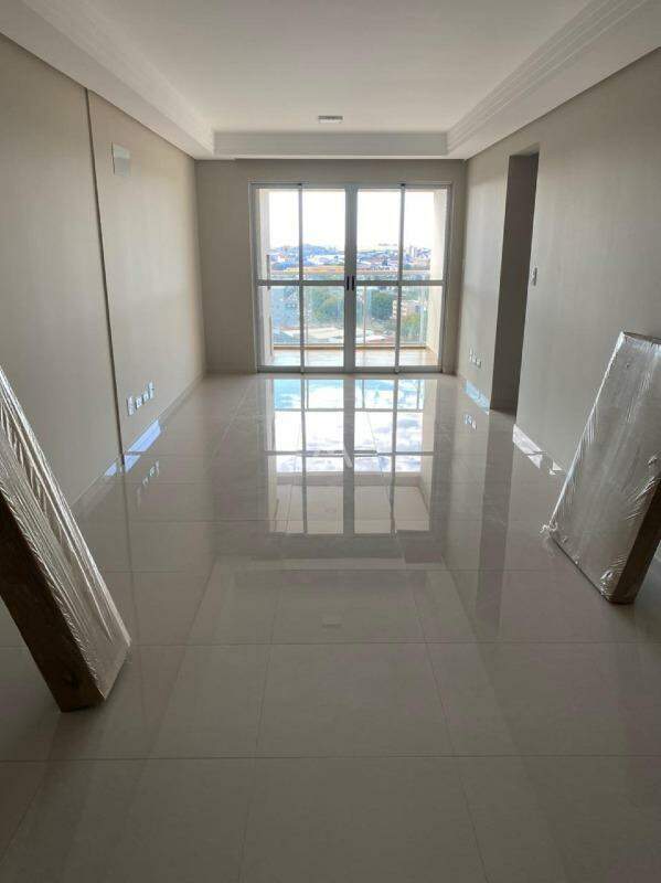 Apartamento para à venda no Bairro CENTRO em CASCAVEL: 