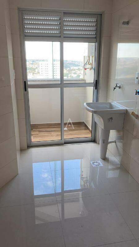 Apartamento para à venda no Bairro CENTRO em CASCAVEL: 