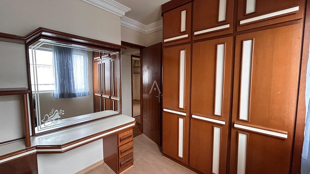 Apartamento para para aluguel no Bairro CENTRO em CASCAVEL: