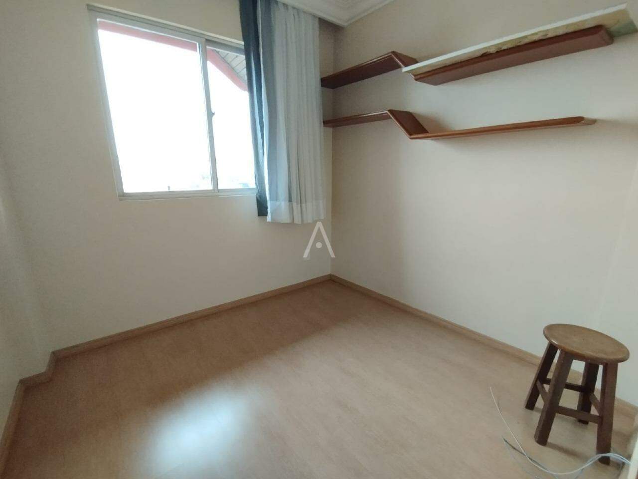 Apartamento para para aluguel no Bairro CENTRO em CASCAVEL: