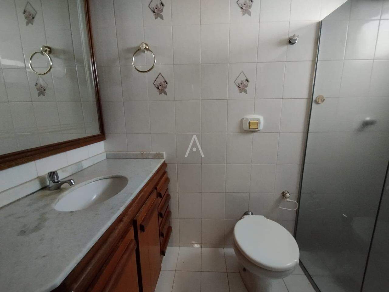 Apartamento para para aluguel no Bairro CENTRO em CASCAVEL: