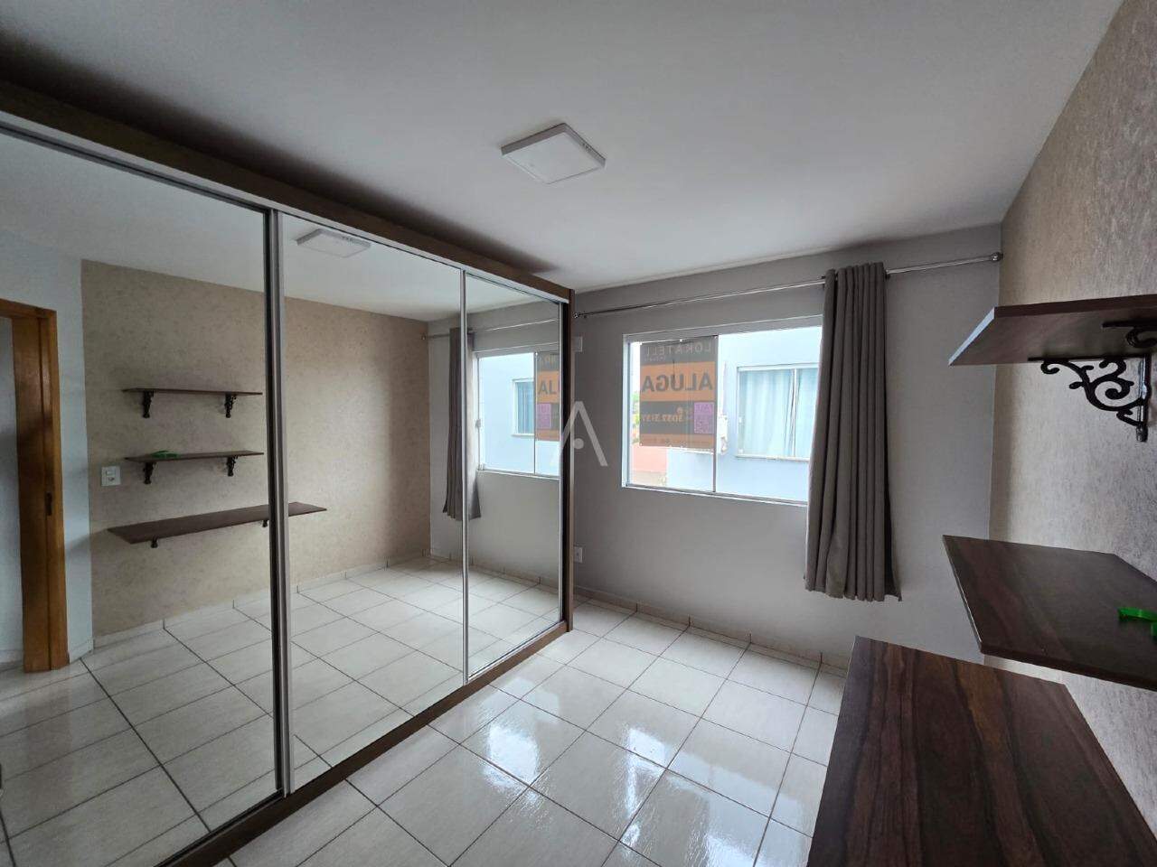 Apartamento para para aluguel no Bairro JARDIM GISELA em TOLEDO: