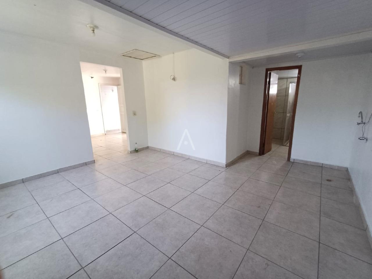 Casa Residencial para à venda no Bairro PERIOLO em CASCAVEL: 