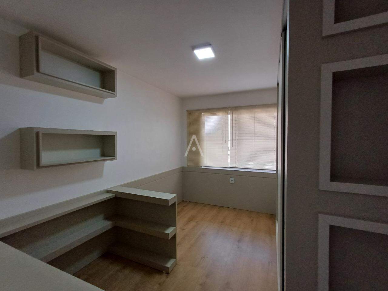 Apartamento para para aluguel no Bairro CENTRO em CASCAVEL: 