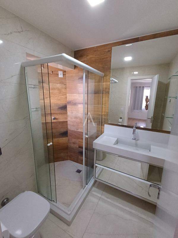 Apartamento para para aluguel no Bairro CENTRO em CASCAVEL: 