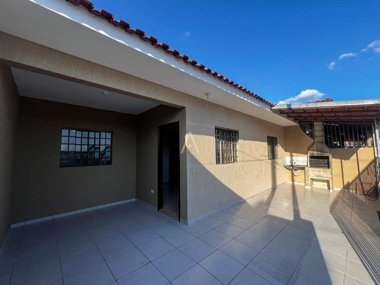 Casa Residencial para à venda no Bairro CANADA em CASCAVEL: 