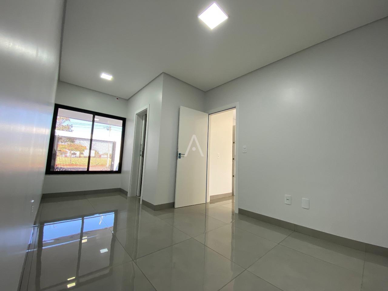 Casa Residencial para à venda no Bairro JARDIM ANAPOLIS em TOLEDO: 