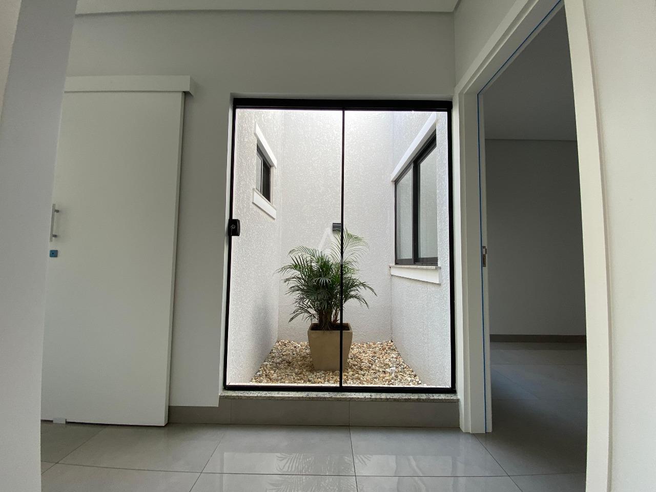 Casa Residencial para à venda no Bairro JARDIM ANAPOLIS em TOLEDO: 