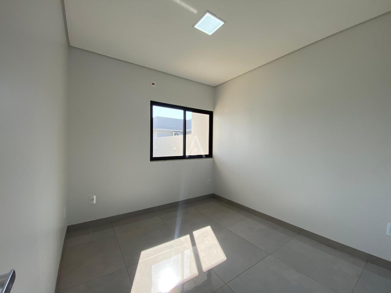 Casa Residencial para à venda no Bairro JARDIM ANAPOLIS em TOLEDO: 