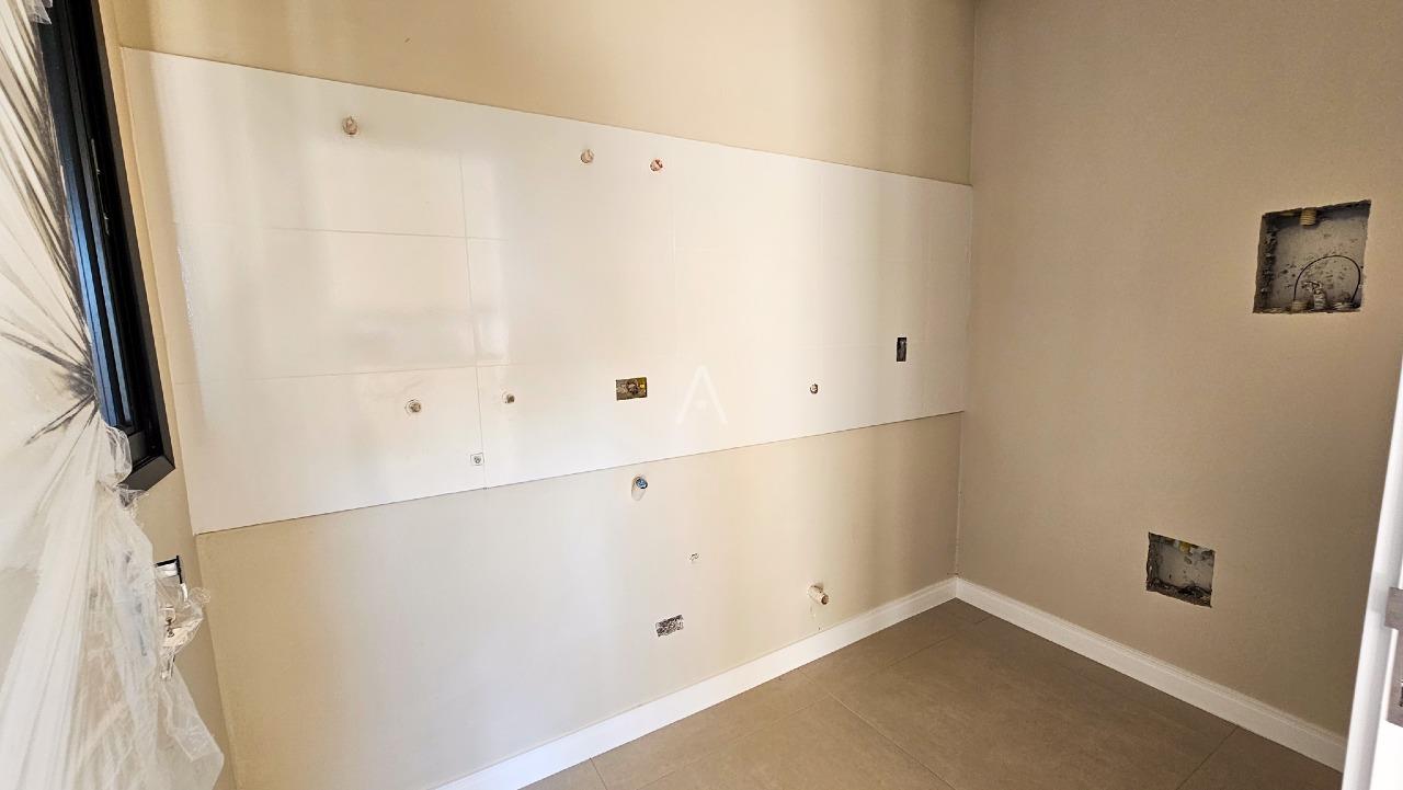 Sobrado para à venda no Bairro CANCELLI em CASCAVEL: 