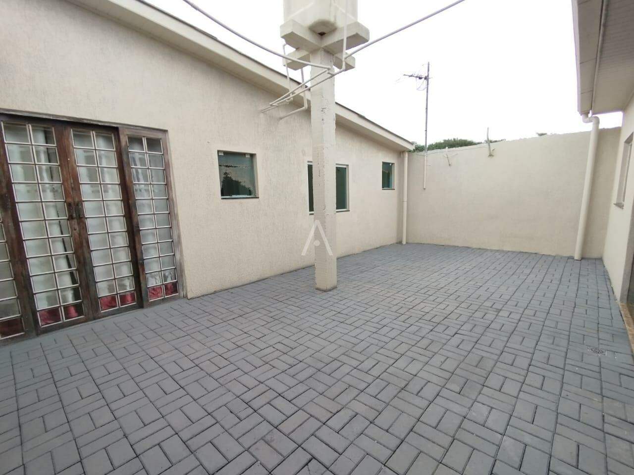 Casa Residencial para à venda no Bairro NOVA CIDADE em CASCAVEL: 