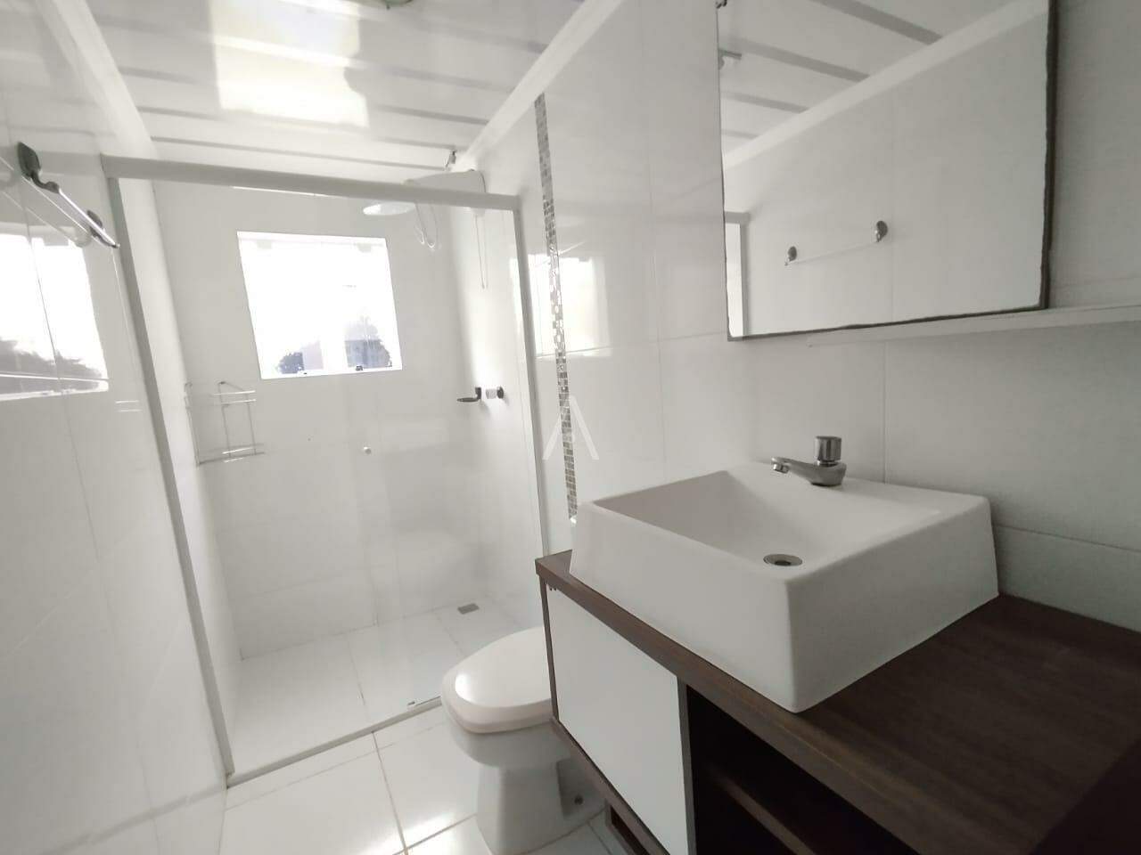 Casa Residencial para à venda no Bairro NOVA CIDADE em CASCAVEL: 