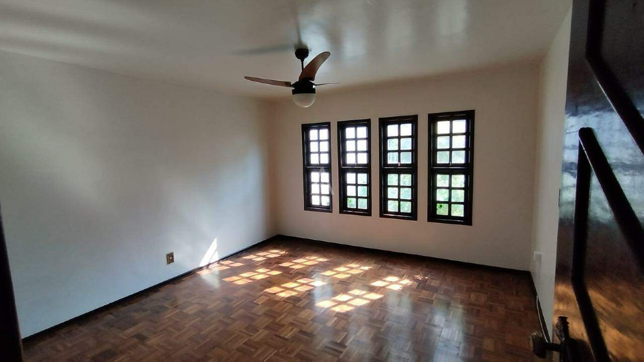 Casa Residencial para para aluguel no Bairro JARDIM GISELA em TOLEDO: