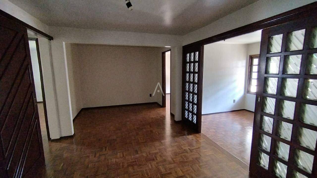 Casa Residencial para para aluguel no Bairro JARDIM GISELA em TOLEDO: