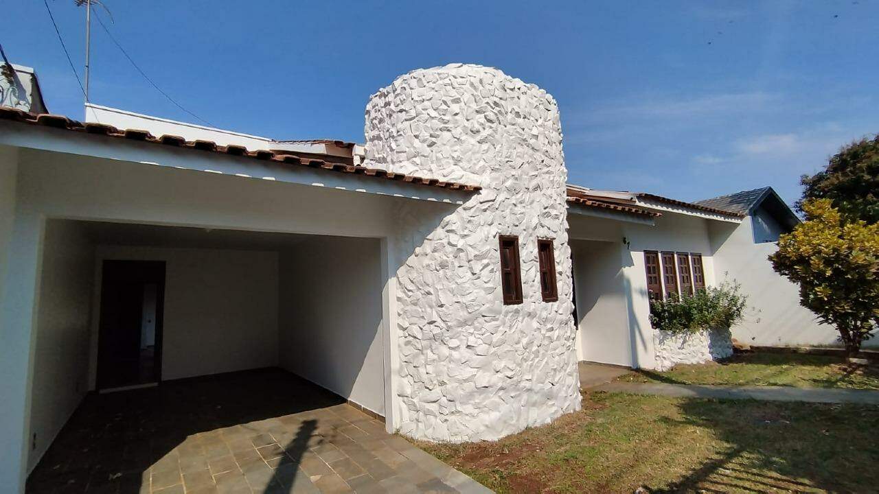Casa Residencial para para aluguel no Bairro JARDIM GISELA em TOLEDO: 