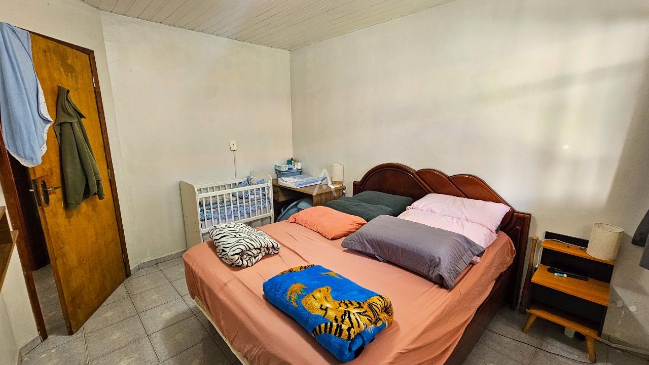 Casa Residencial para à venda no Bairro COUNTRY em CASCAVEL: