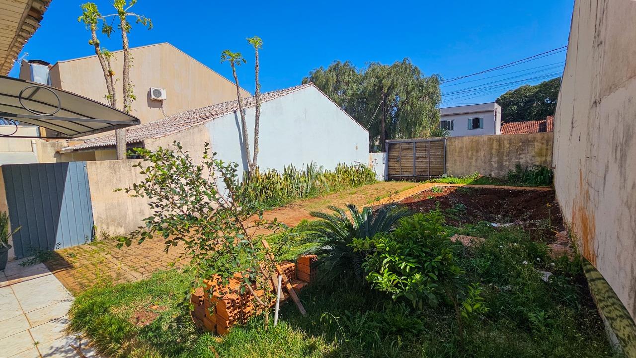 Casa Residencial para à venda no Bairro COUNTRY em CASCAVEL: