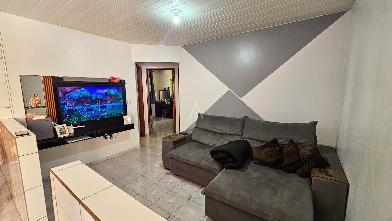 Casa Residencial para à venda no Bairro COUNTRY em CASCAVEL: 