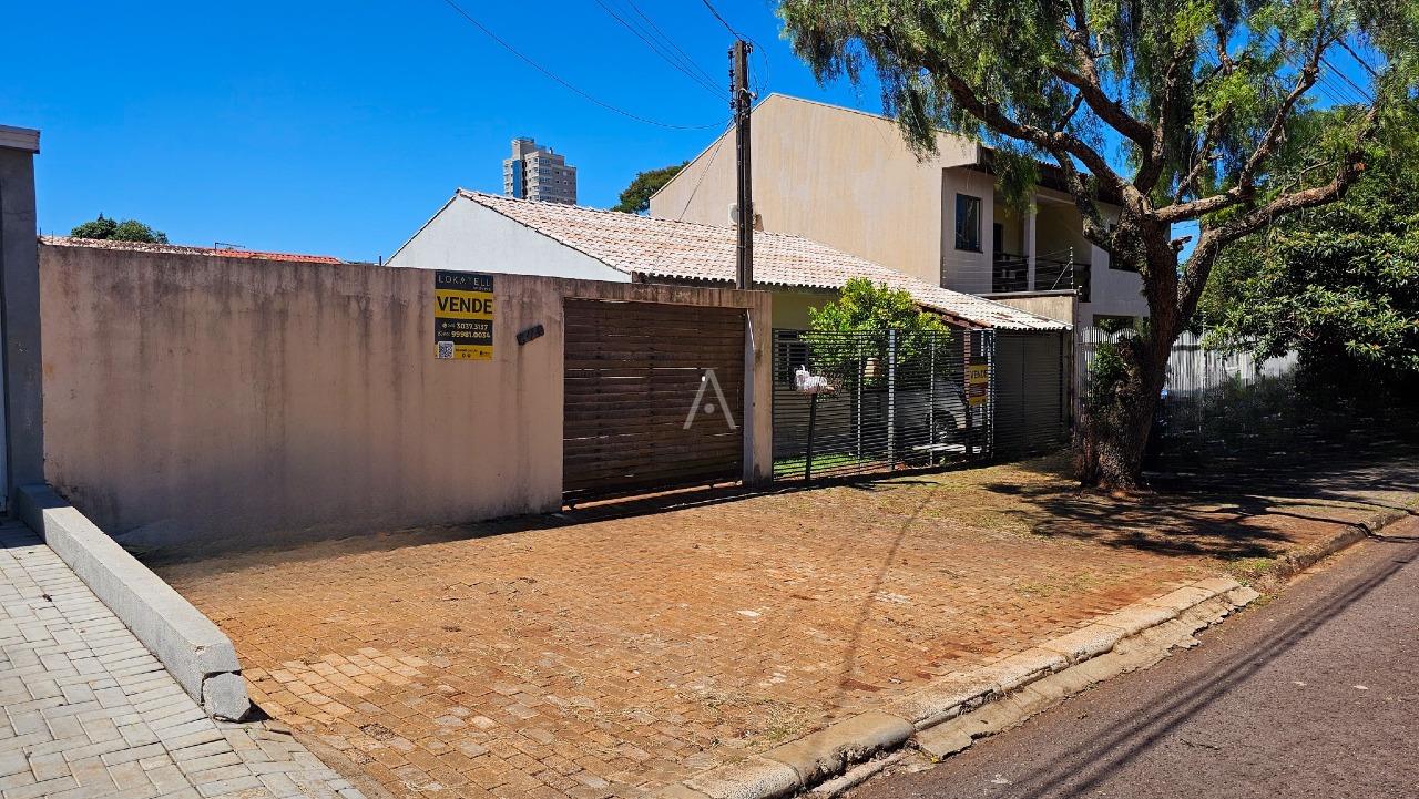 Casa Residencial para à venda no Bairro COUNTRY em CASCAVEL: