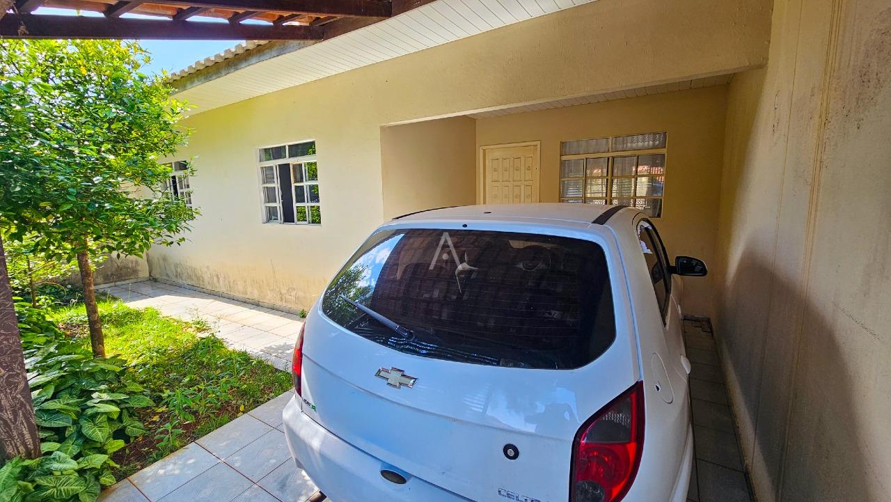 Casa Residencial para à venda no Bairro COUNTRY em CASCAVEL: