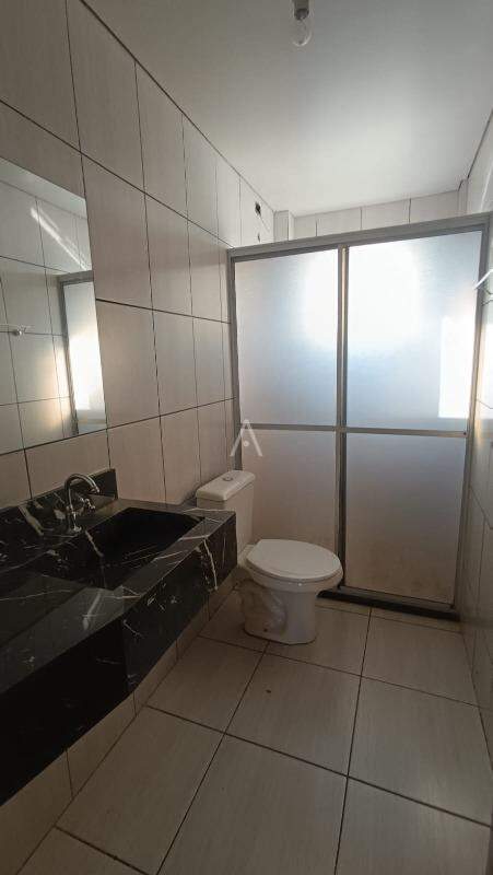 Apartamento para para aluguel no Bairro FAG em CASCAVEL: BANHEIRO