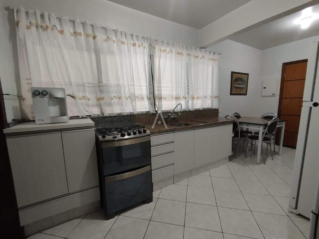 Apartamento para para aluguel no Bairro CENTRO em CASCAVEL: