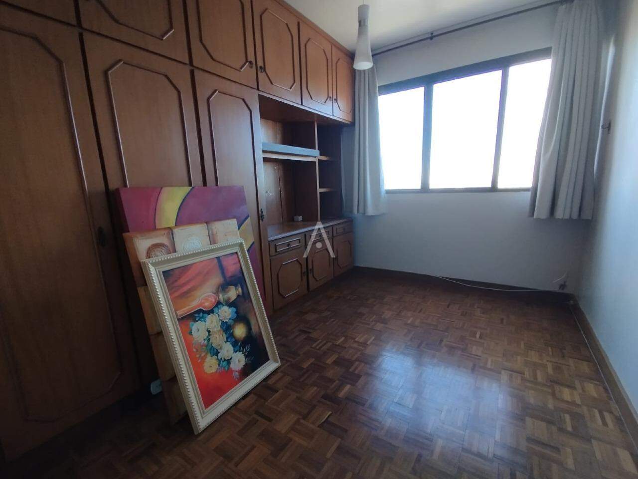 Apartamento para para aluguel no Bairro CENTRO em CASCAVEL: