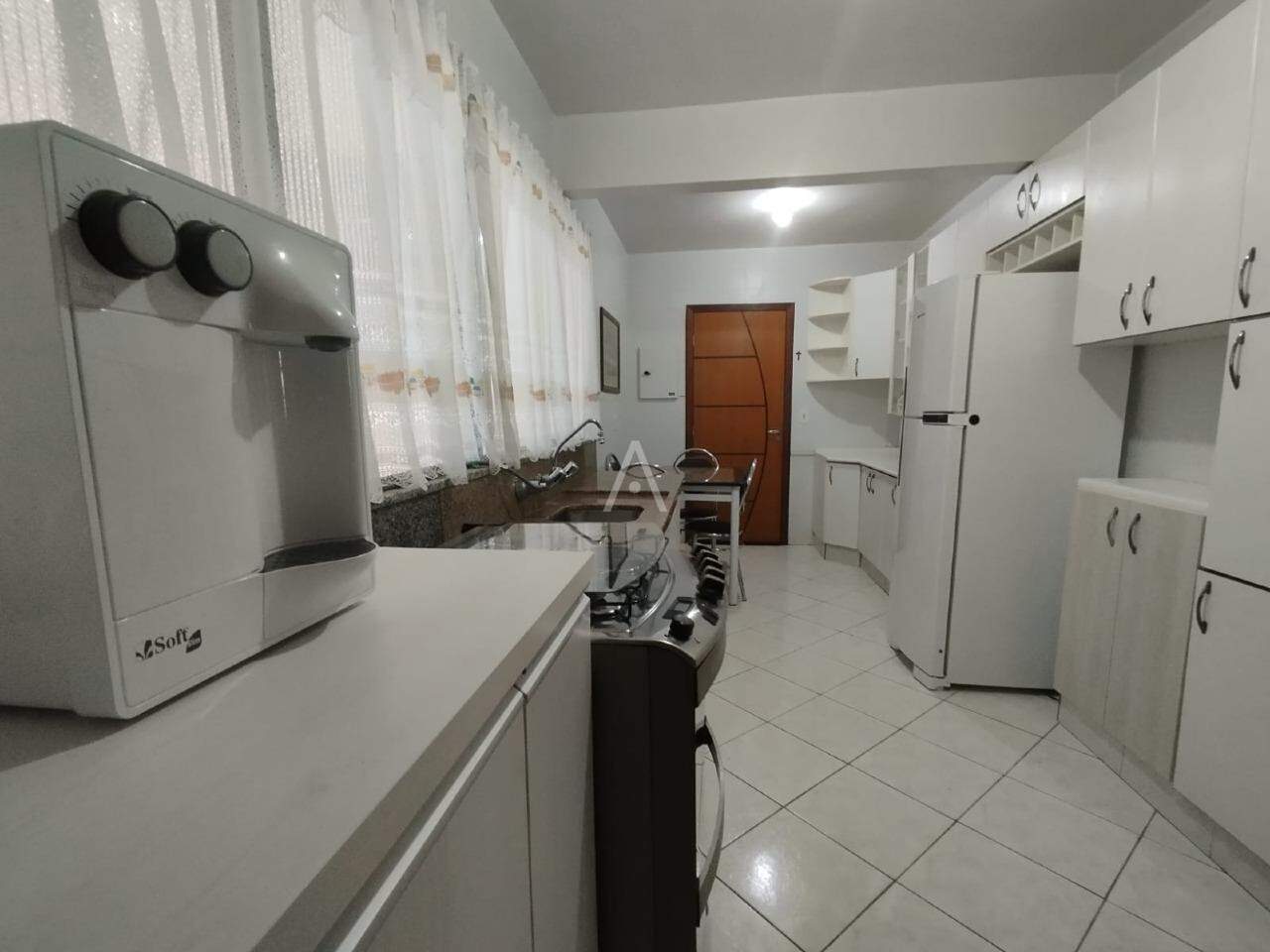 Apartamento para para aluguel no Bairro CENTRO em CASCAVEL: