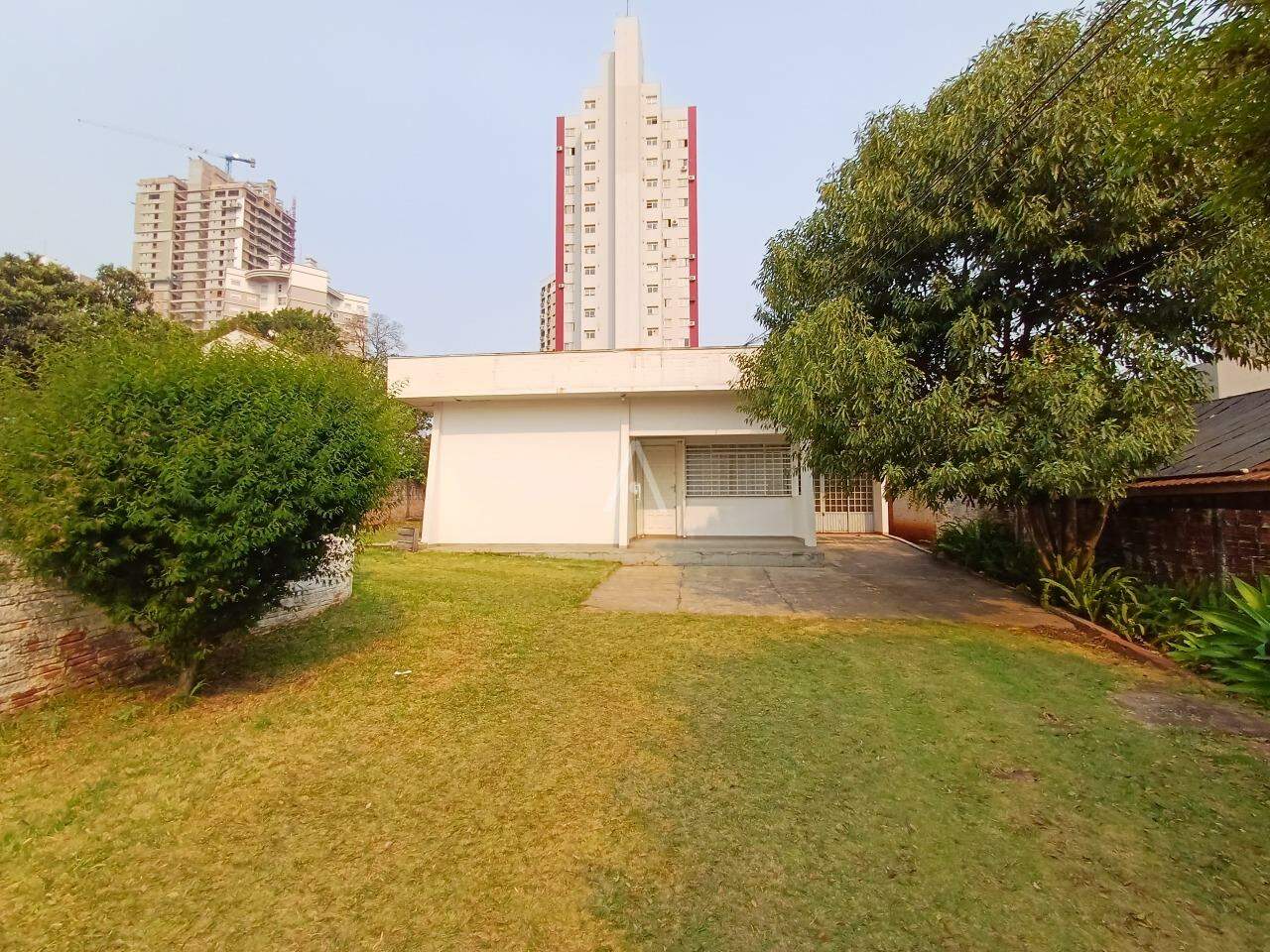 Casa Comercial para para aluguel no Bairro CENTRO em CASCAVEL: 