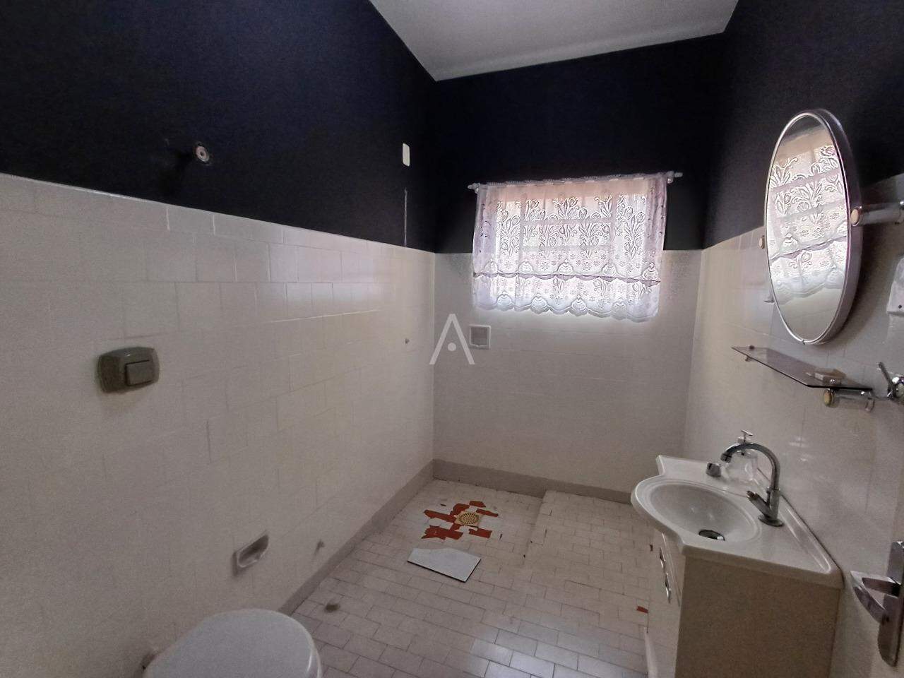 Casa Comercial para para aluguel no Bairro CENTRO em CASCAVEL: 
