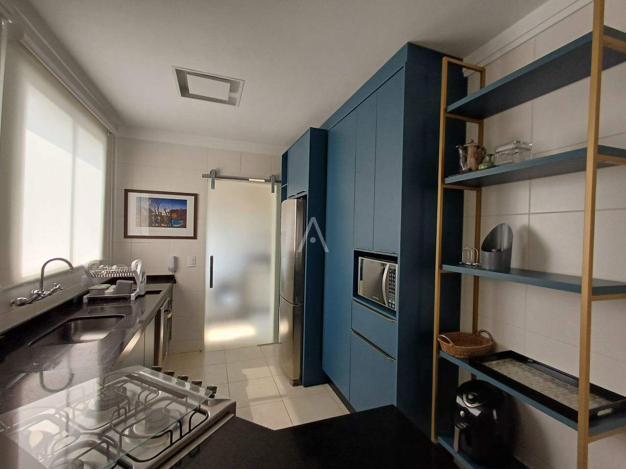 Apartamento para para aluguel no Bairro CENTRO em CASCAVEL: