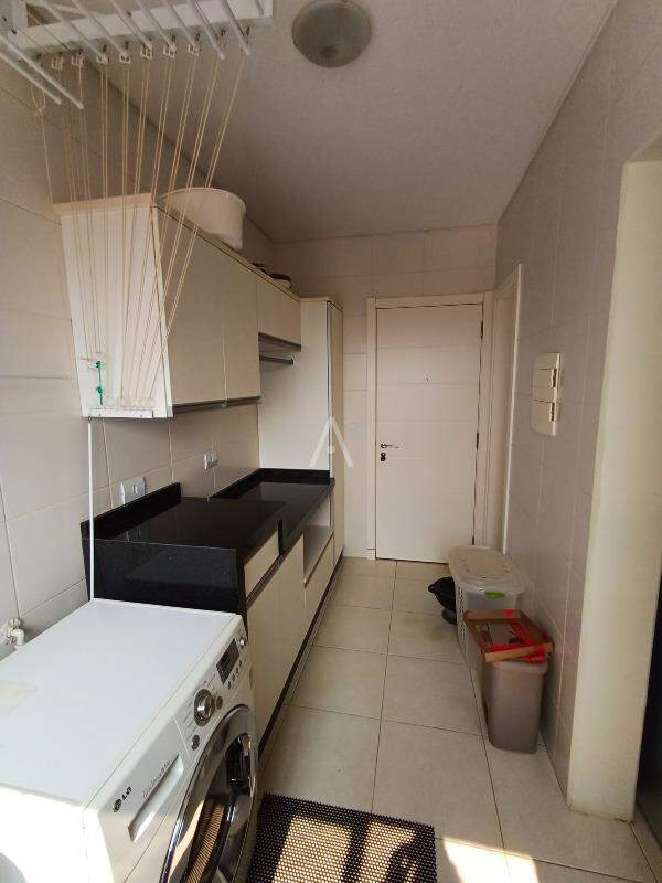 Apartamento para para aluguel no Bairro CENTRO em CASCAVEL: