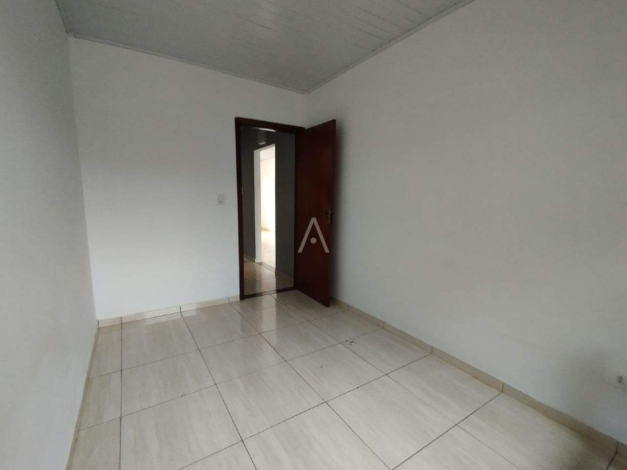 Casa Residencial para para aluguel no Bairro BRASILIA em CASCAVEL: