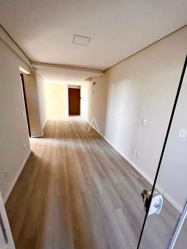 Apartamento para à venda no Bairro SAO CRISTOVAO em CASCAVEL: