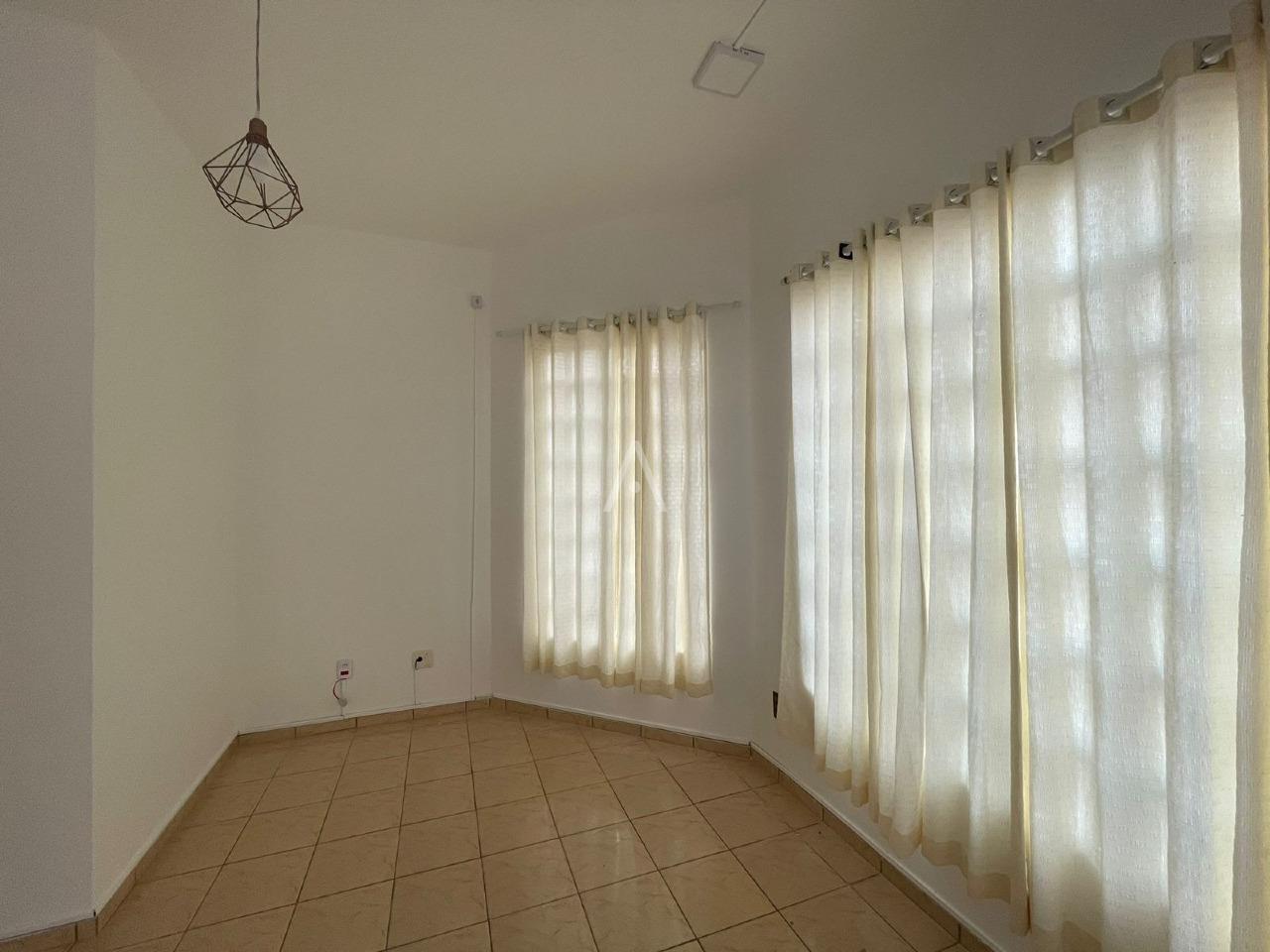 Sala Comercial para para aluguel no Bairro UNIVERSITARIO em CASCAVEL: 