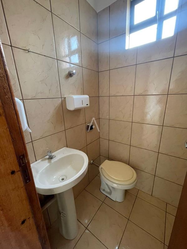 Sala Comercial para para aluguel no Bairro UNIVERSITARIO em CASCAVEL: 