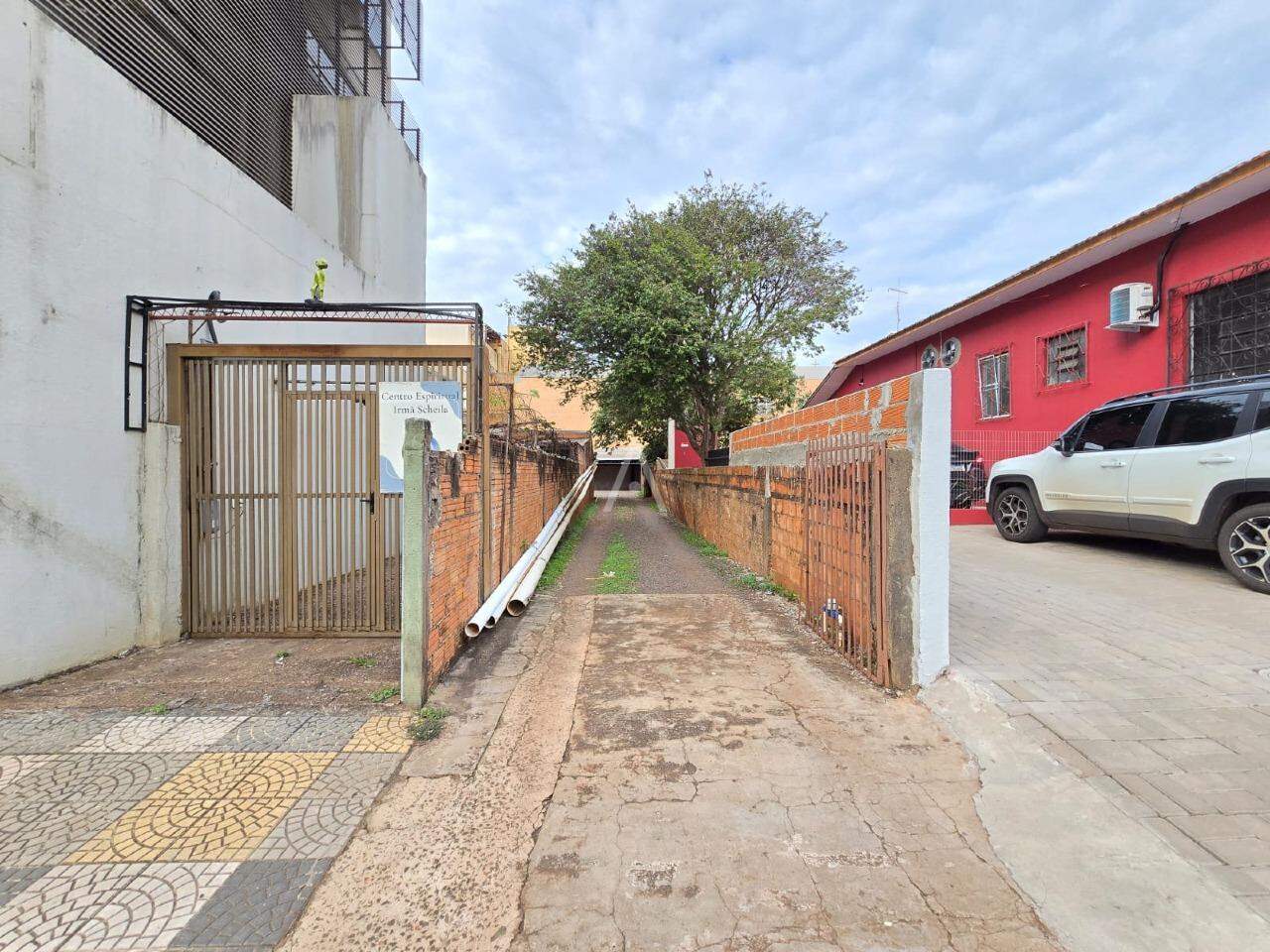 Apartamento para para aluguel no Bairro CENTRO em TOLEDO: 