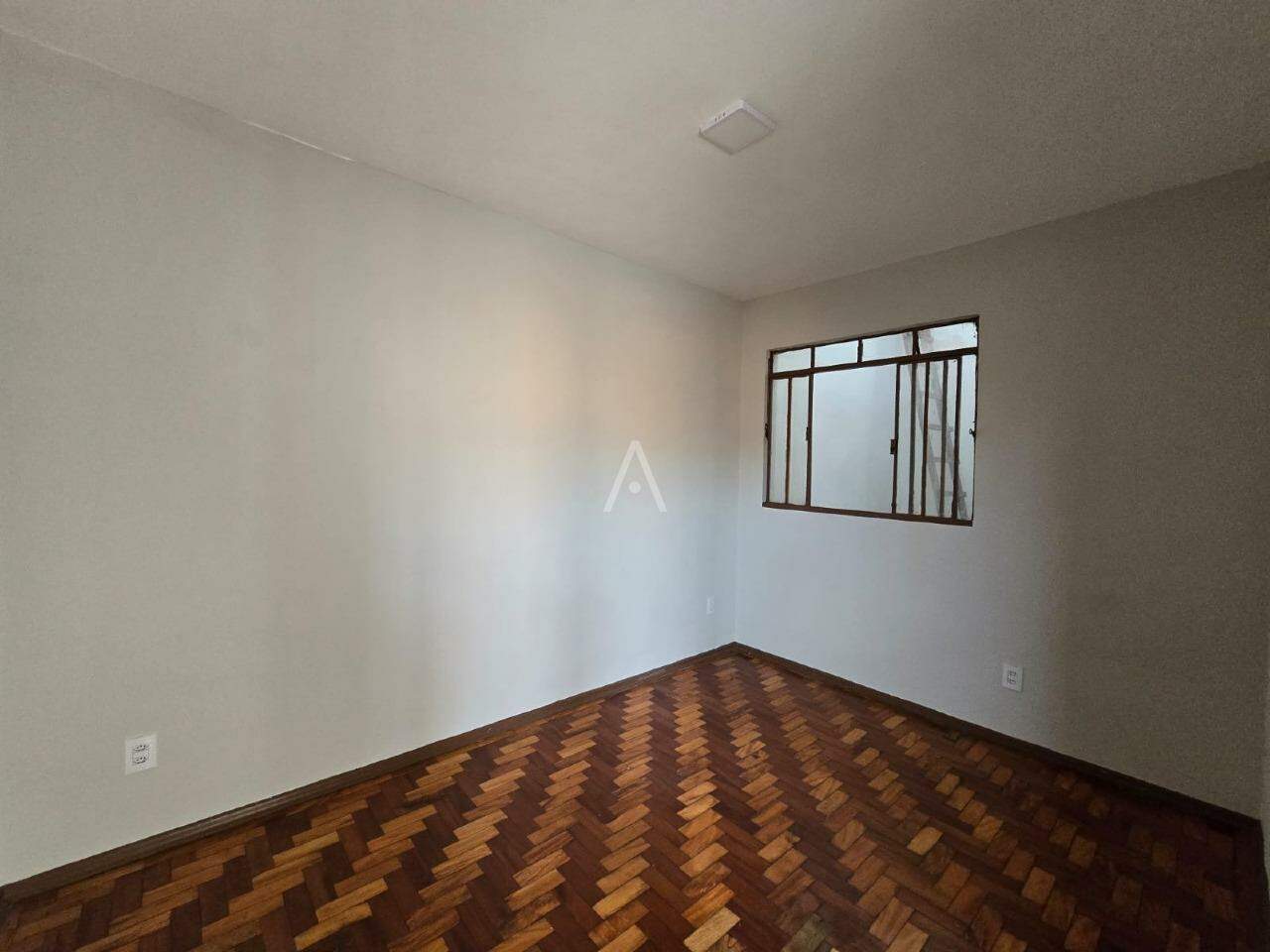 Apartamento para para aluguel no Bairro CENTRO em TOLEDO: 