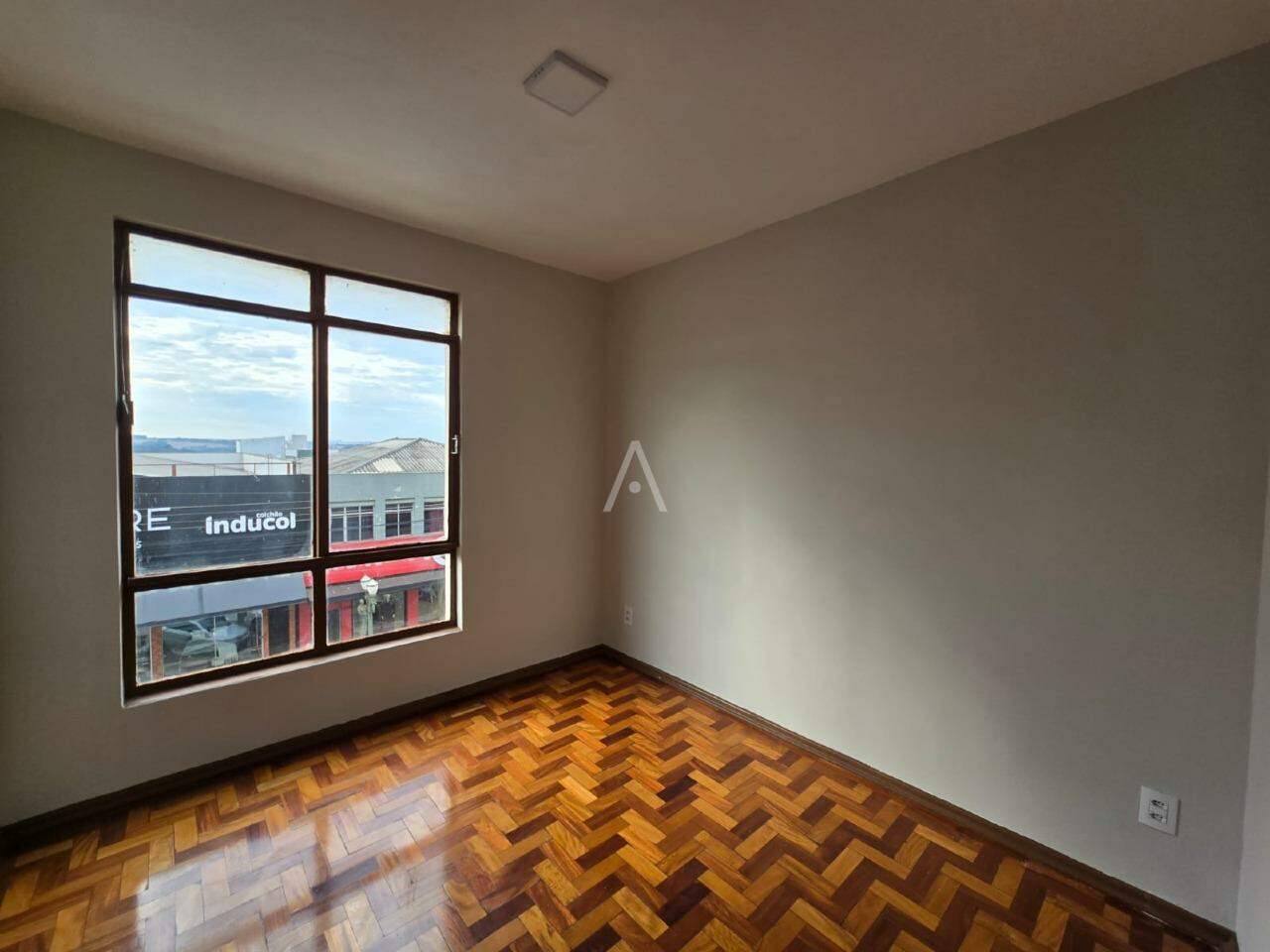 Apartamento para para aluguel no Bairro CENTRO em TOLEDO: 