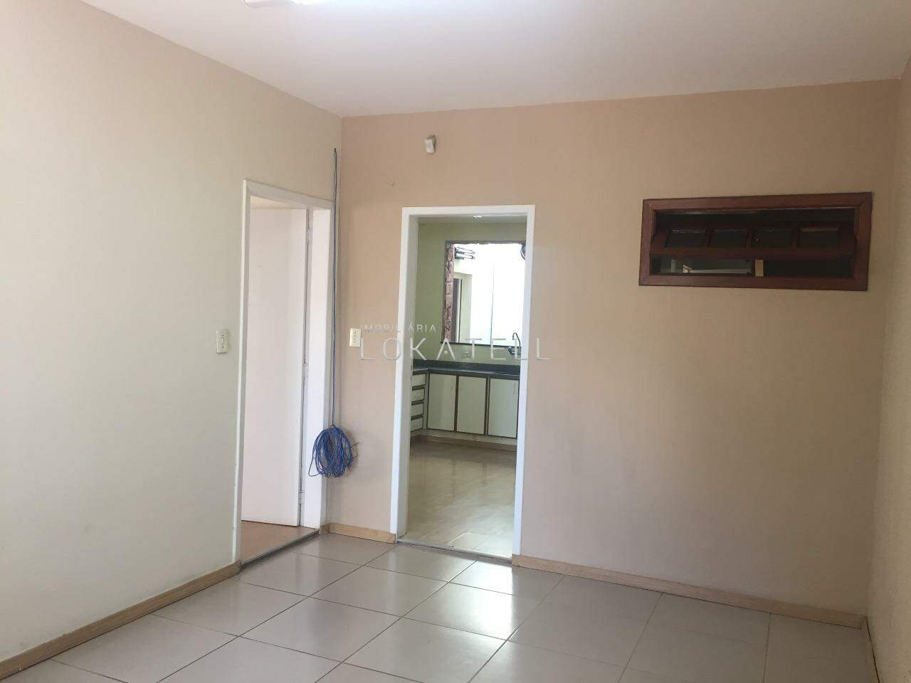 Sobrado para para aluguel no Bairro CENTRO em CASCAVEL: 