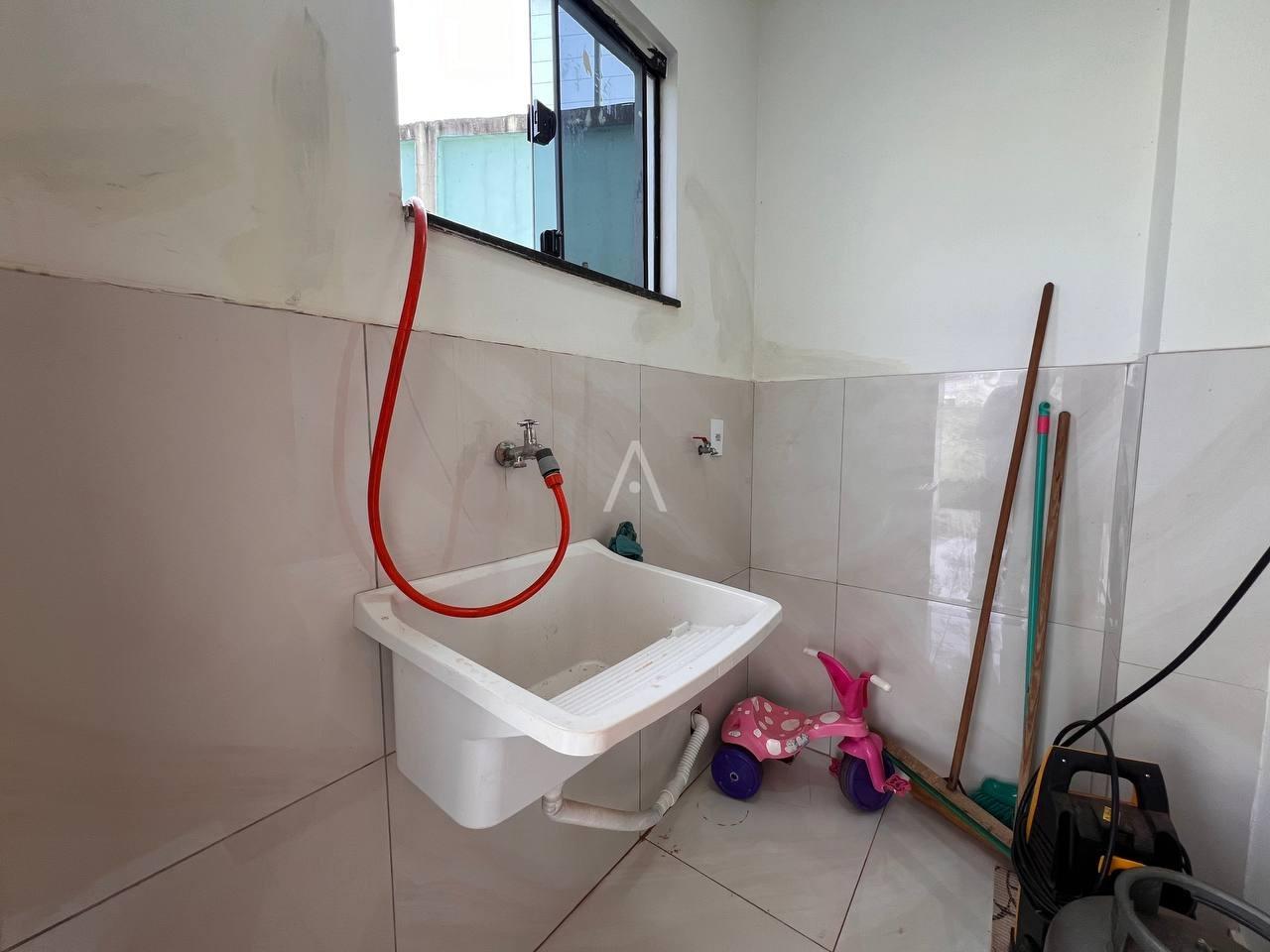 Sobrado para à venda no Bairro CATARATAS em CASCAVEL: