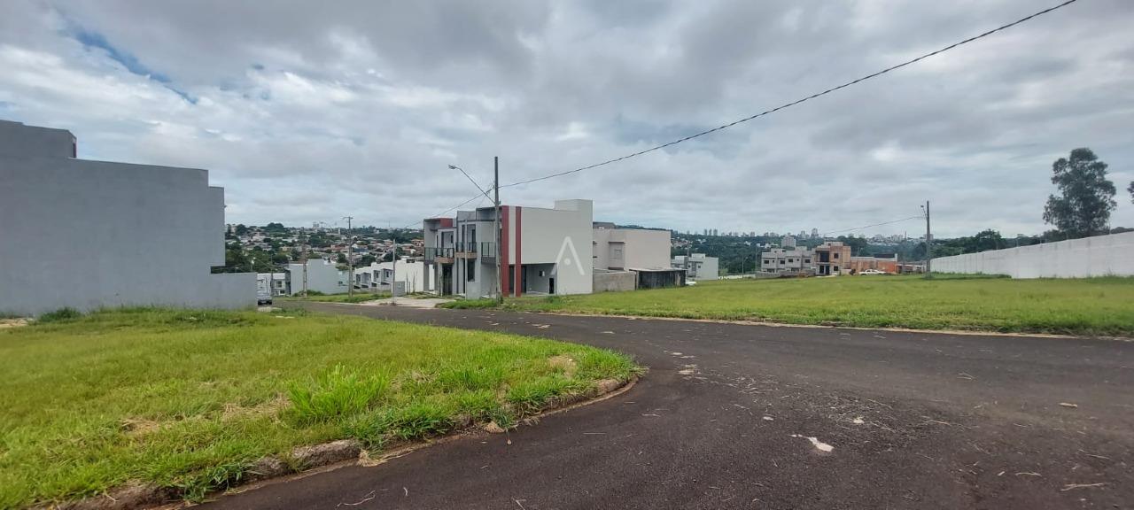 Terreno para à venda no Bairro UNIVERSITARIO em CASCAVEL: