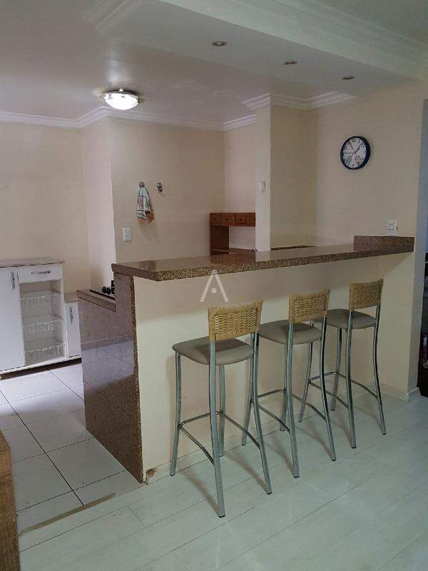 Apartamento para para aluguel no Bairro CENTRO em CASCAVEL: 