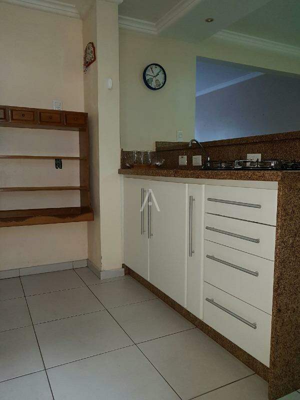 Apartamento para para aluguel no Bairro CENTRO em CASCAVEL: 