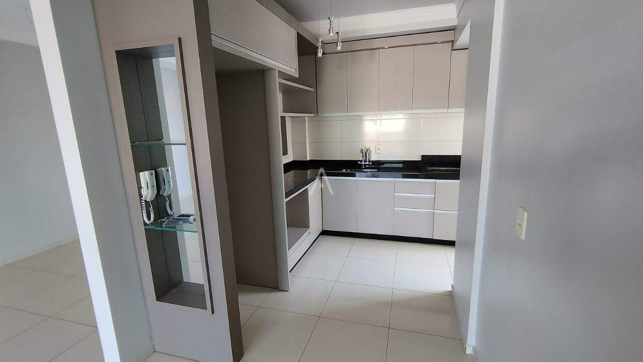 Apartamento para para aluguel no Bairro JARDIM PANCERA em TOLEDO: