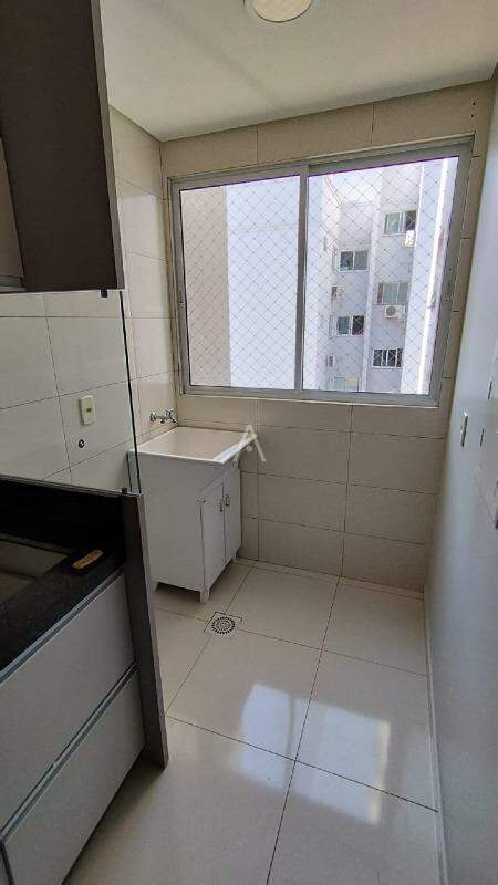 Apartamento para para aluguel no Bairro JARDIM PANCERA em TOLEDO: