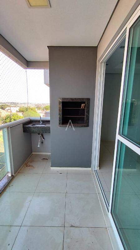 Apartamento para para aluguel no Bairro JARDIM PANCERA em TOLEDO: