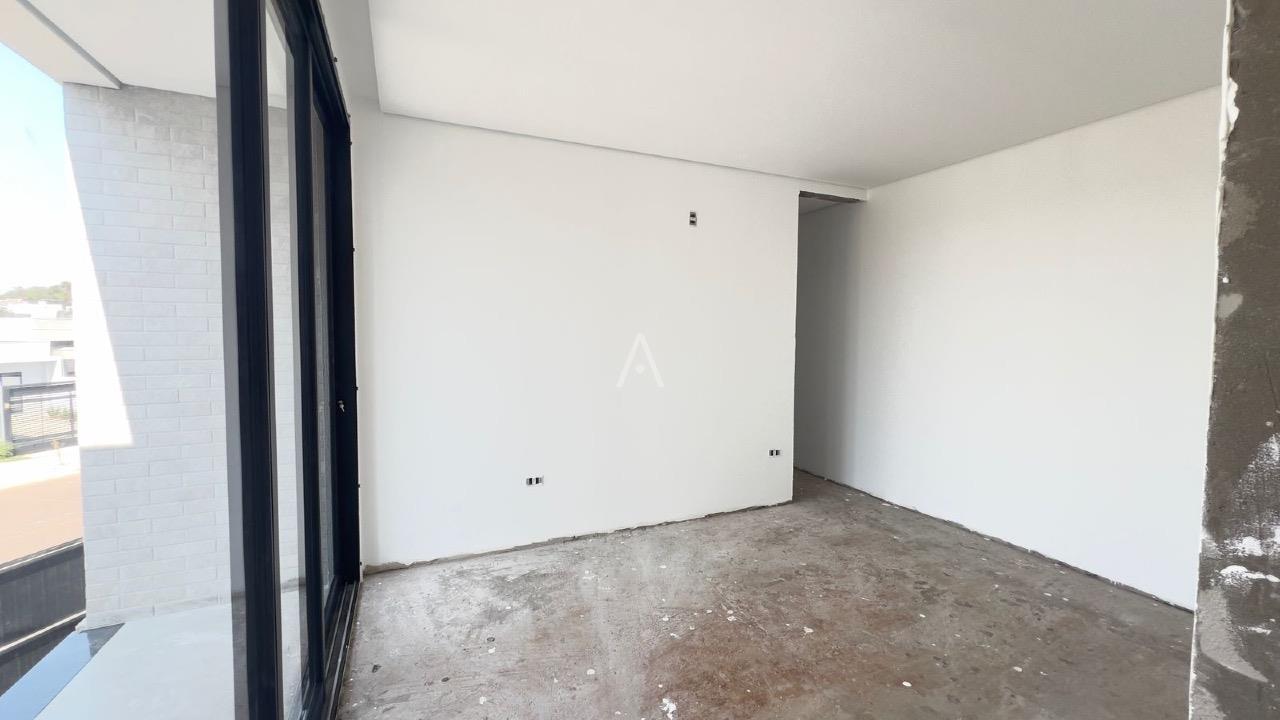 Sobrado para à venda no Bairro TROPICAL II em CASCAVEL: