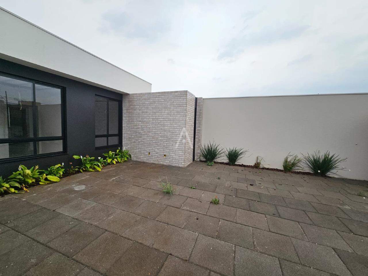 Casa Residencial para à venda no Bairro TROPICAL II em CASCAVEL: 